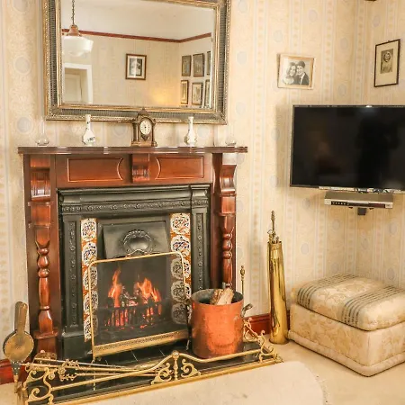 Cairbre House * Dungarvan (Waterford)