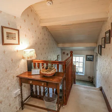 Cairbre House *