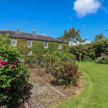 Cairbre House *