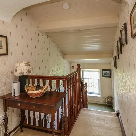 Cairbre House